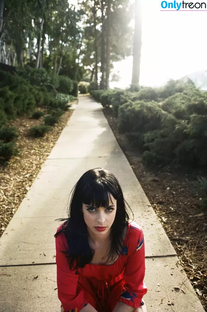 Krysten Ritter nude photo #0426 (therealkrystenritter)