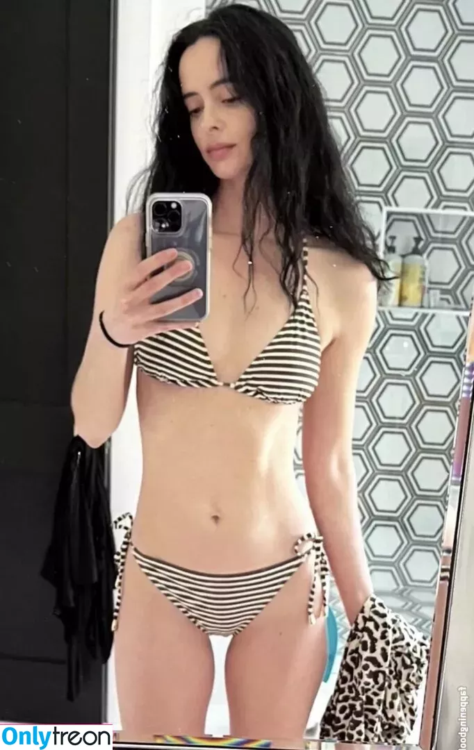 Krysten Ritter nude photo #0453 (therealkrystenritter)