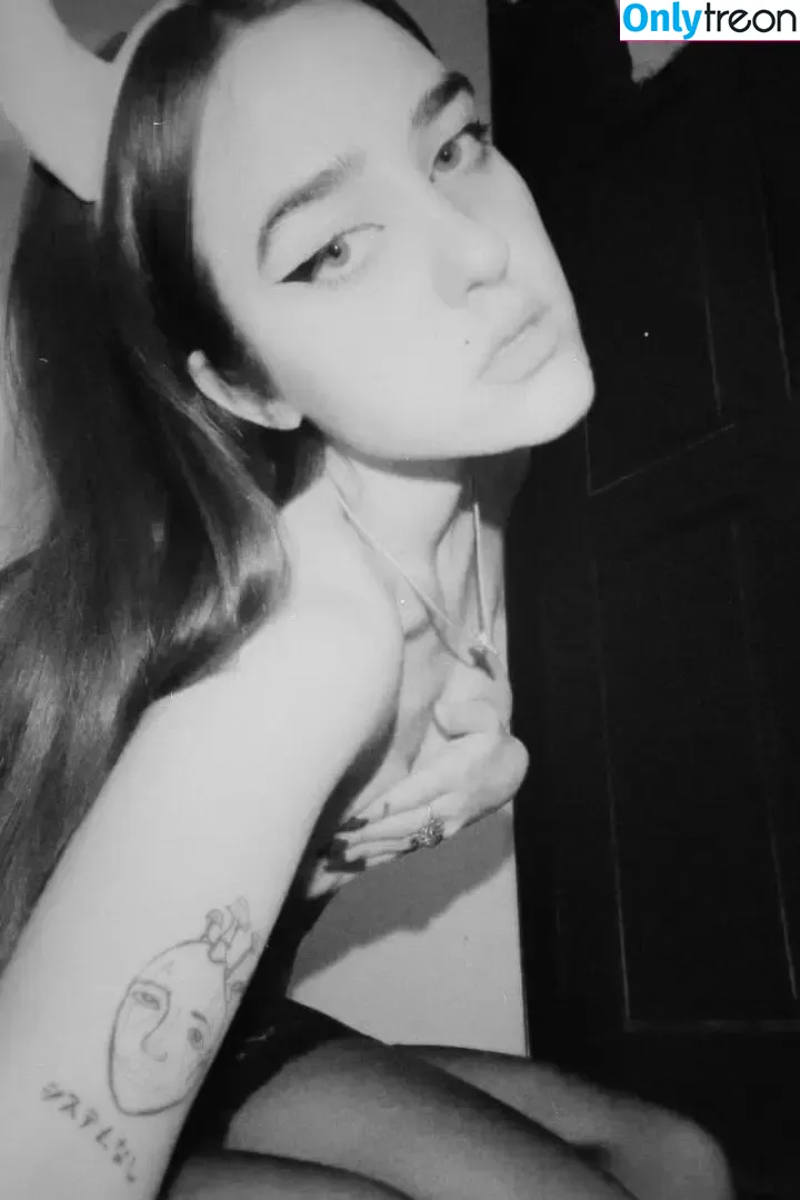 ksulev nude photo #0128 (ksulev)