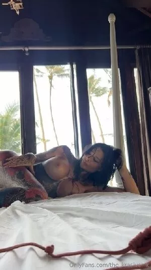 Ksusha Krasivchik / SunnyQ / crazycrazycrazycouple / the_krasivchik nude photo #0351