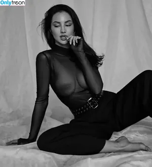 Ksushenkaneroba / the_krasivchik nude photo #0001