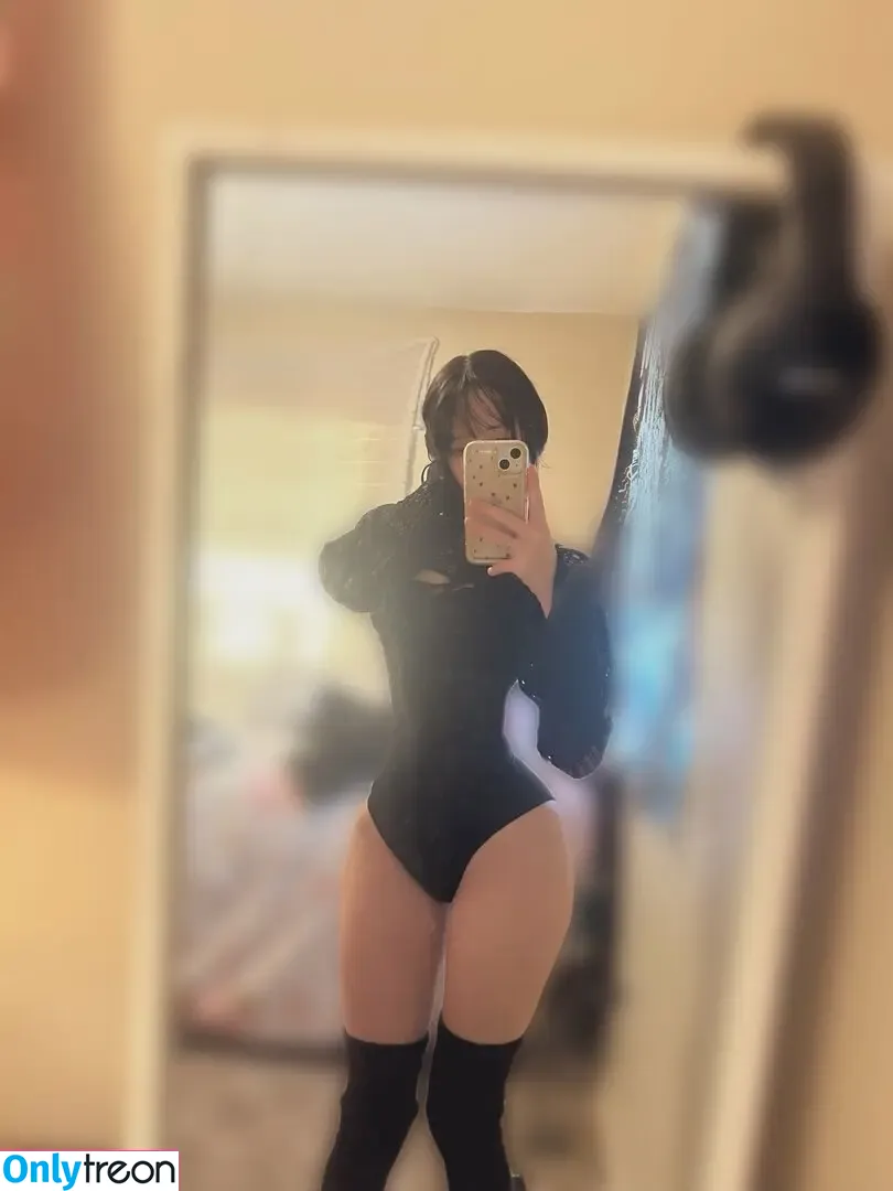 kupiee nude photo #0010 (cwmble / tszmo)