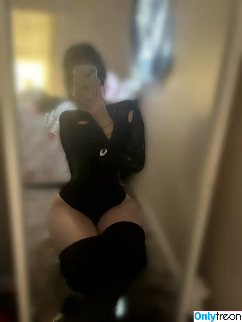 kupiee nude photo #0011 (cwmble / tszmo)