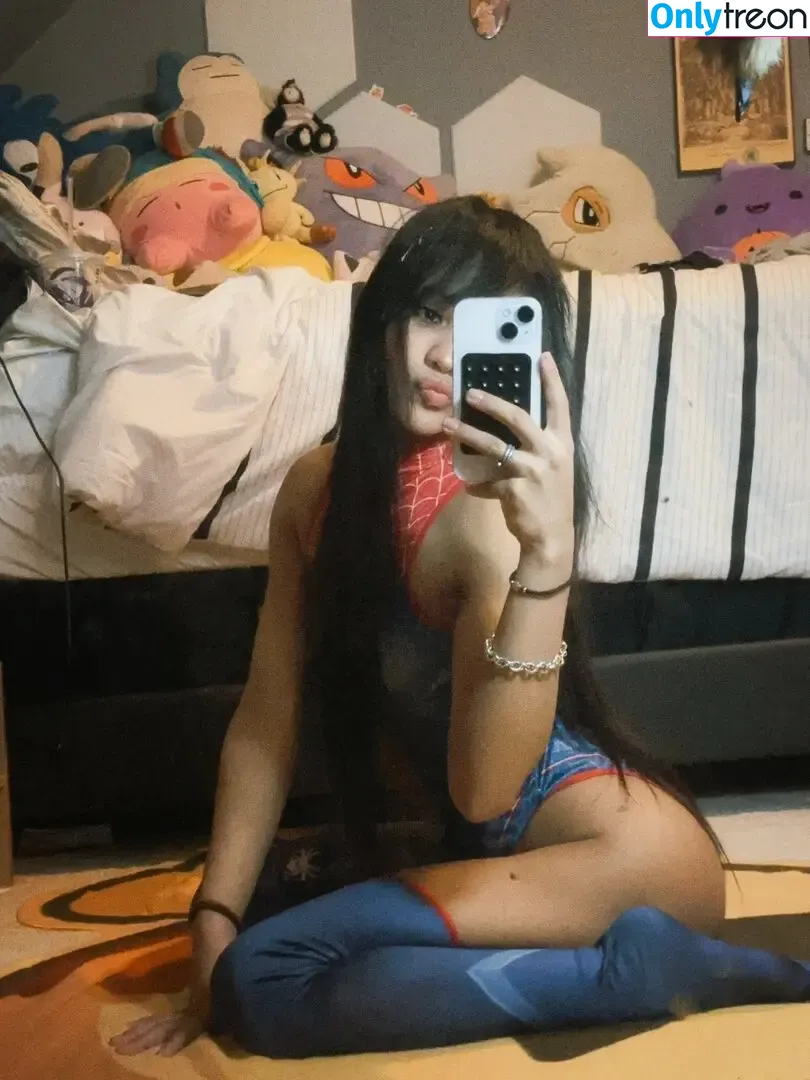 kuracreams nude photo #0020 (curlysicecream)