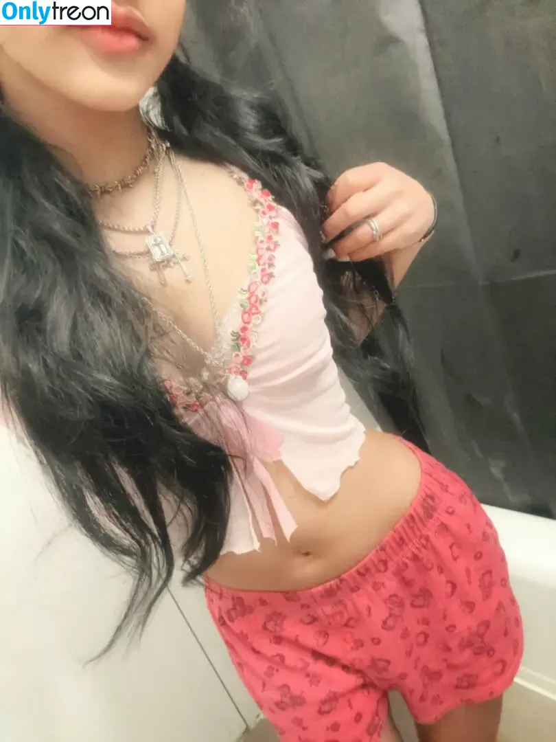 kuracreams nude photo #0027 (curlysicecream)