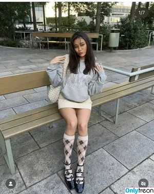 Kurodahana nude photo #0001