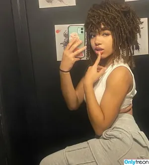 Kvrtez / kvteq nude photo #0001