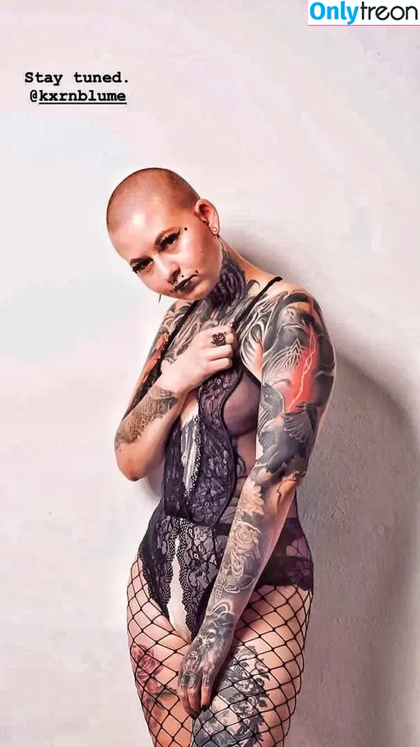 kxrnblume nude photo #0005 (kxrnblume)