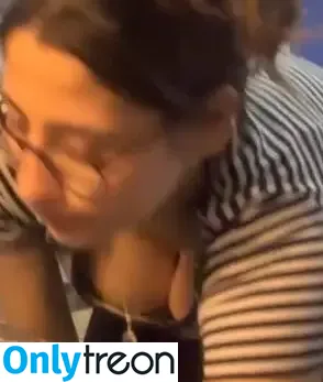Kybeleniz nude photo #0029 (Turkish Streamer)