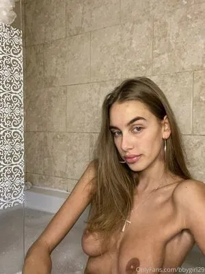 Kyia Peters Basildon / _kyia._ / bbygirl29 / kyia13833672 nude photo #0193