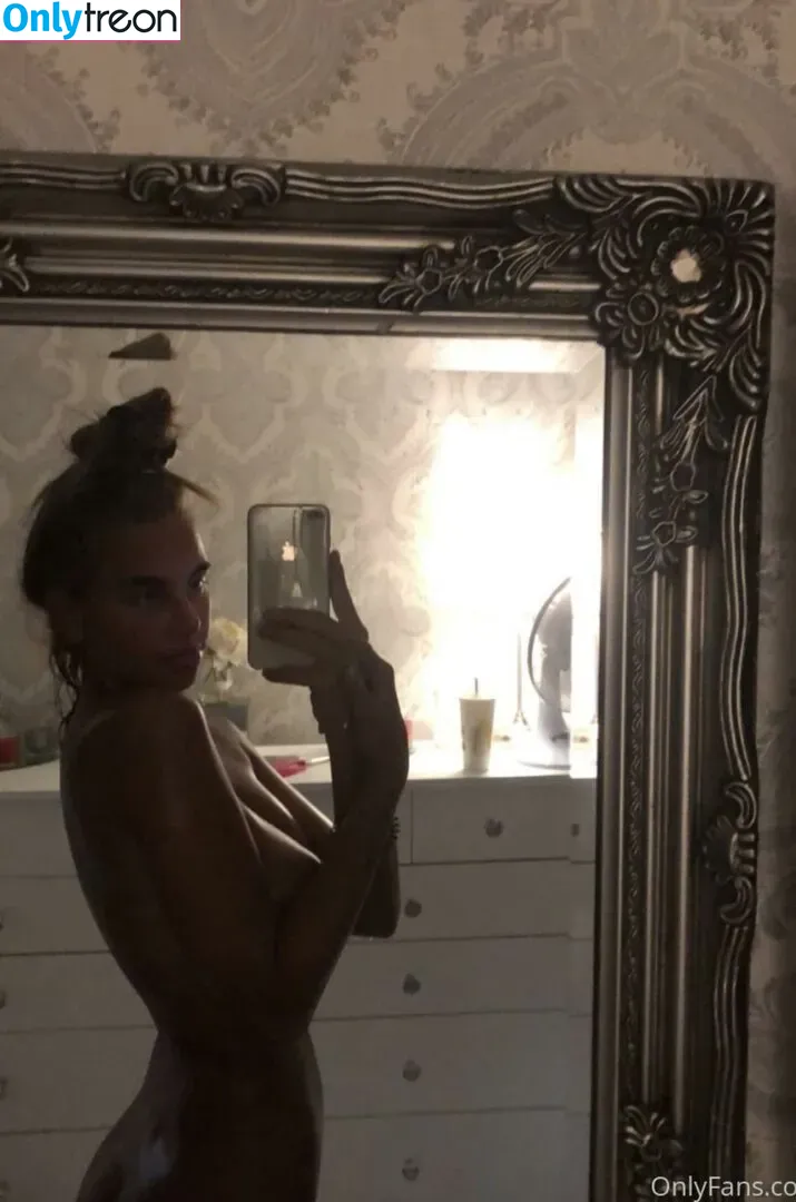 Kyia Peters Basildon nude photo #0014 (_kyia._ / bbygirl29 / kyia13833672)