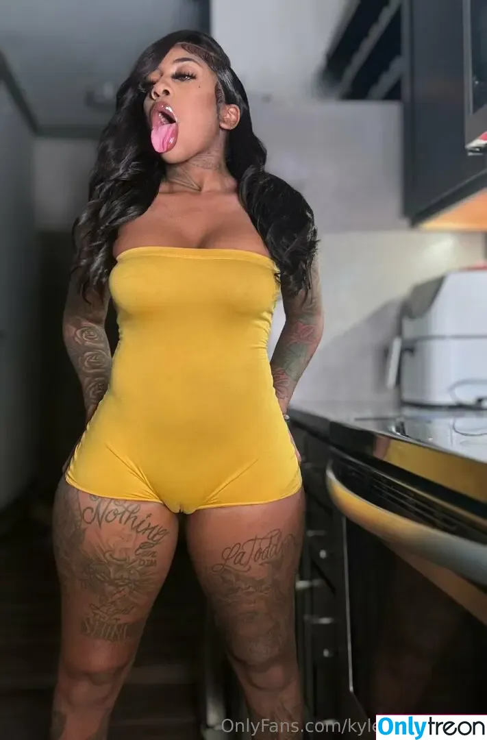 kyleevipsession nude photo #0015 (kyleeevansitsme)