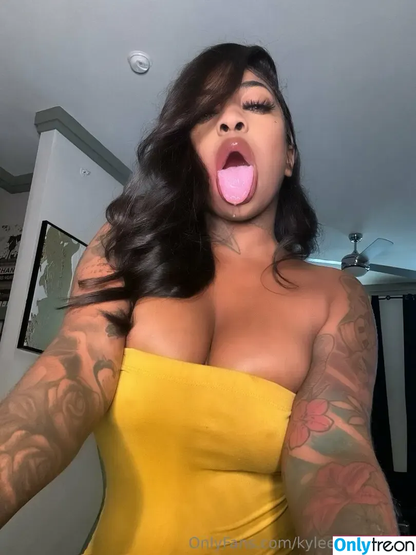 kyleevipsession nude photo #0044 (kyleeevansitsme)