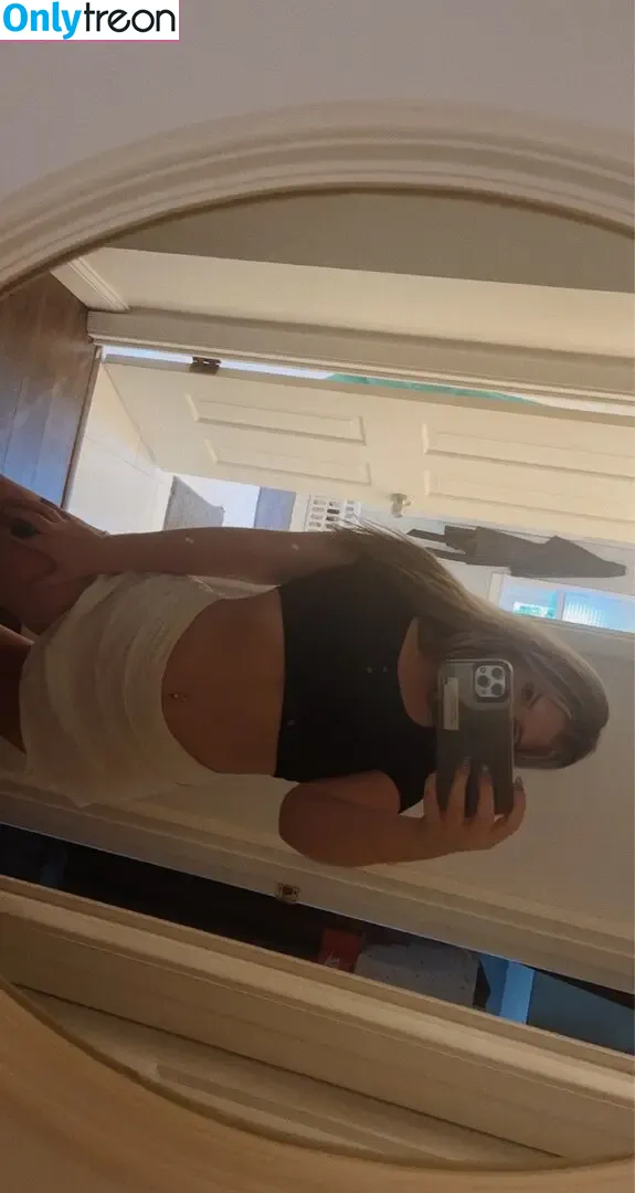 Kylie Helton nude photo #0018 (kyliehelton)
