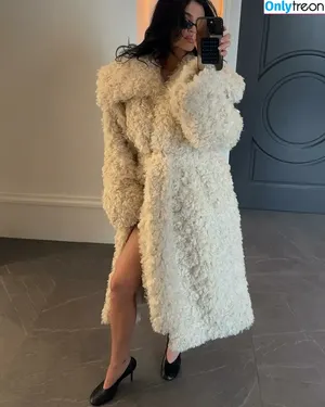 Kylie Jenner / KylieJenner фото голая #0825