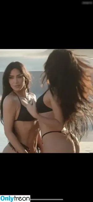 Kylie Jenner / KylieJenner / kylie.jenner nude photo #1384