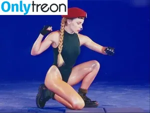 Kylie Minogue / kylieminogue / u224370996 nude photo #0617