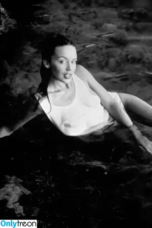 Kylie Minogue / kylieminogue / u224370996 nude photo #0625