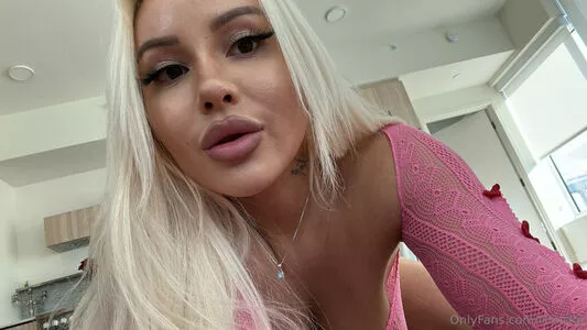 Kylie Page / Lilmiskp / Therealkyliepage / kyliepageofficial / kyliepagexo фото голая #0076