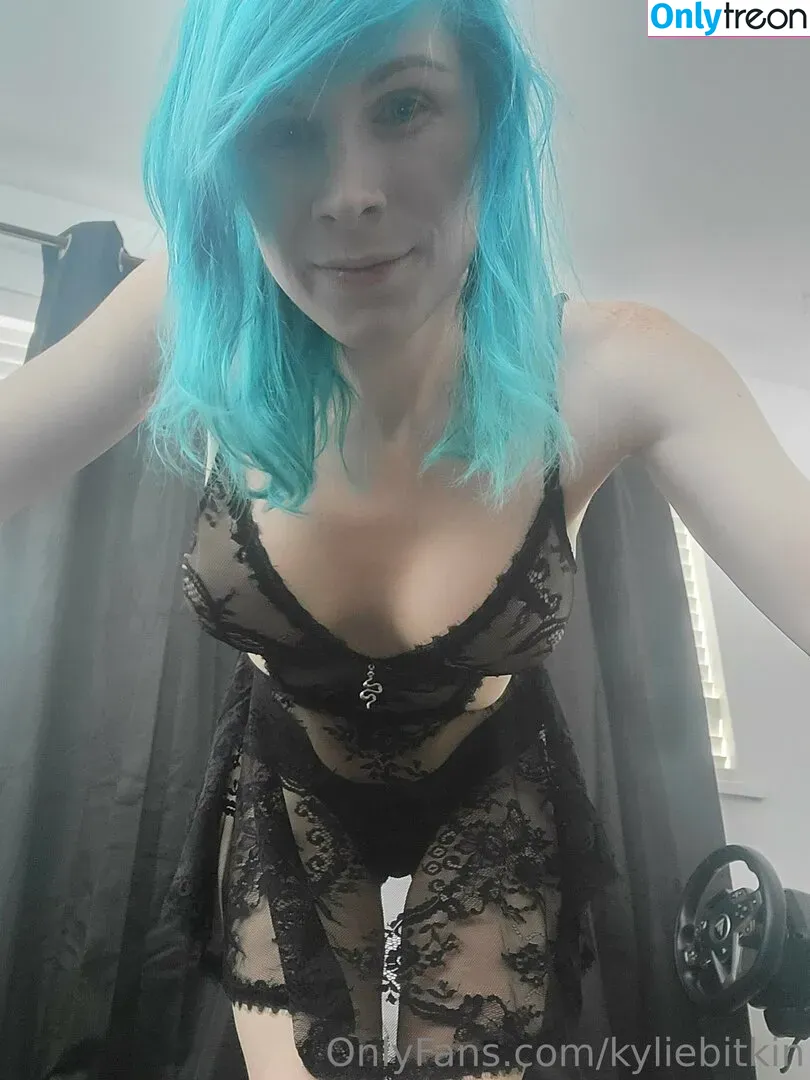 Kyliebitkin nude photo #0163 (Kyliebitkin)