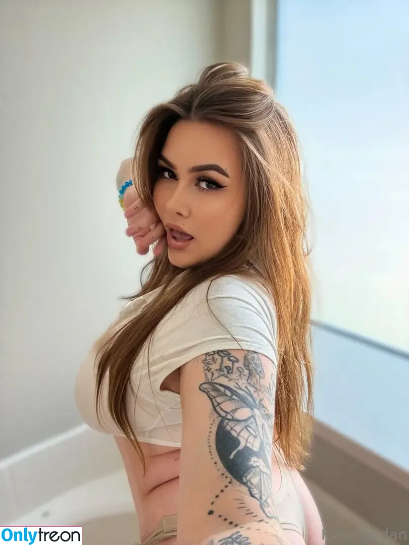 kyliejordanfree голая photo #0102 (kyliejordan_)