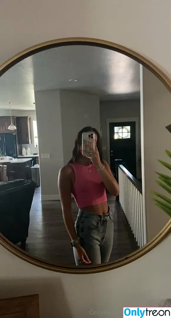 kylienelson nude photo #0051 (__kylienelson)