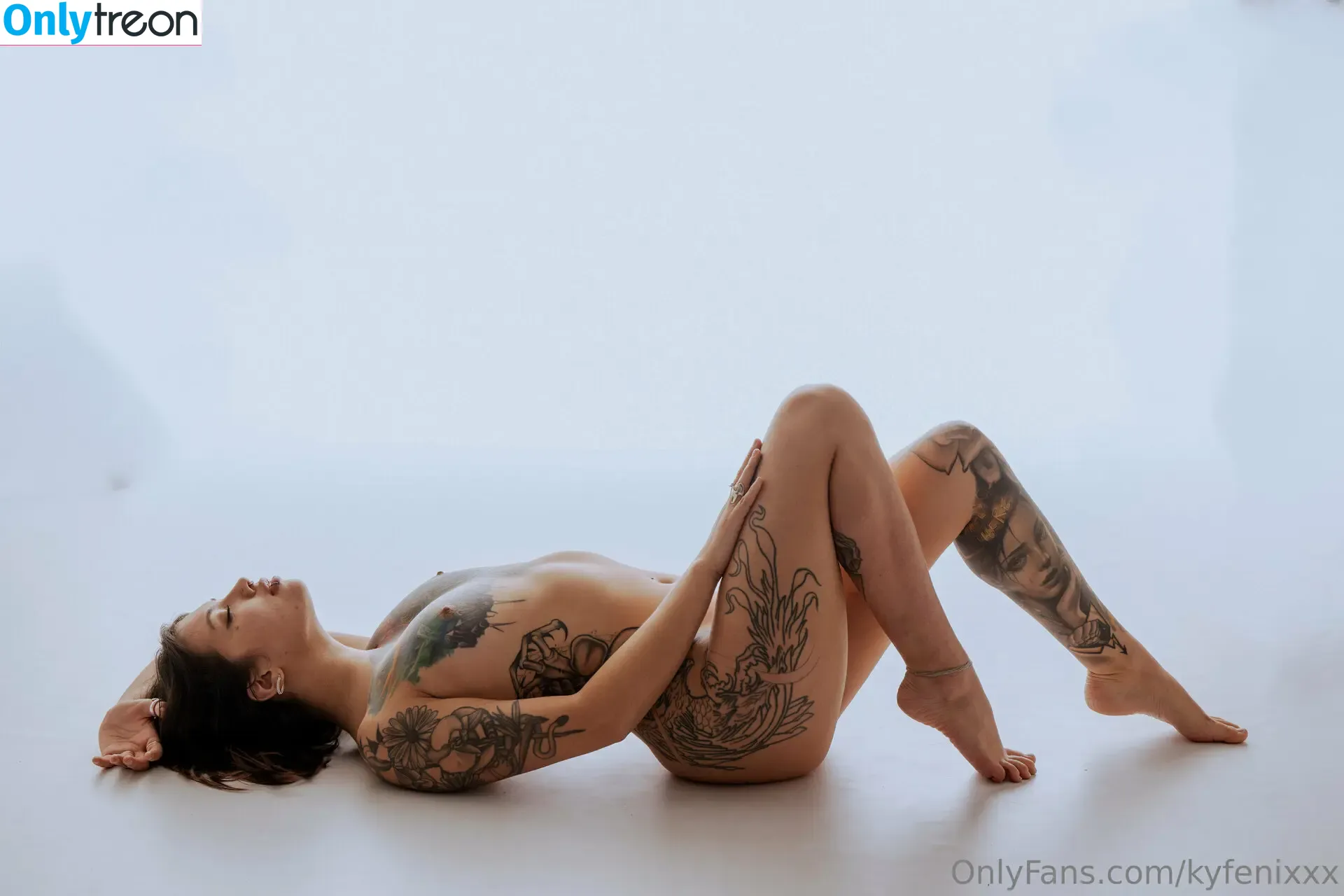 Kyluhhhh nude photo #0123 (Kyfenixxx / kylahfenix)