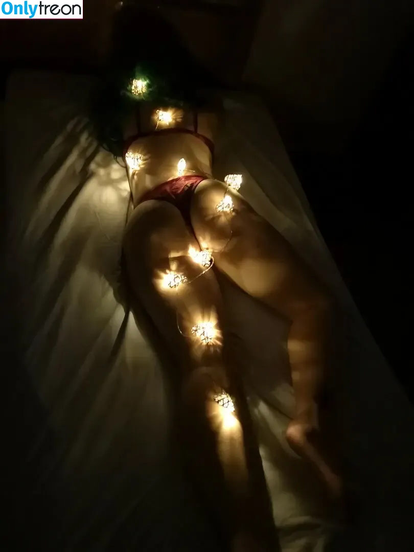 Kysu nude photo #0054 (Kysucuac / kystateu)