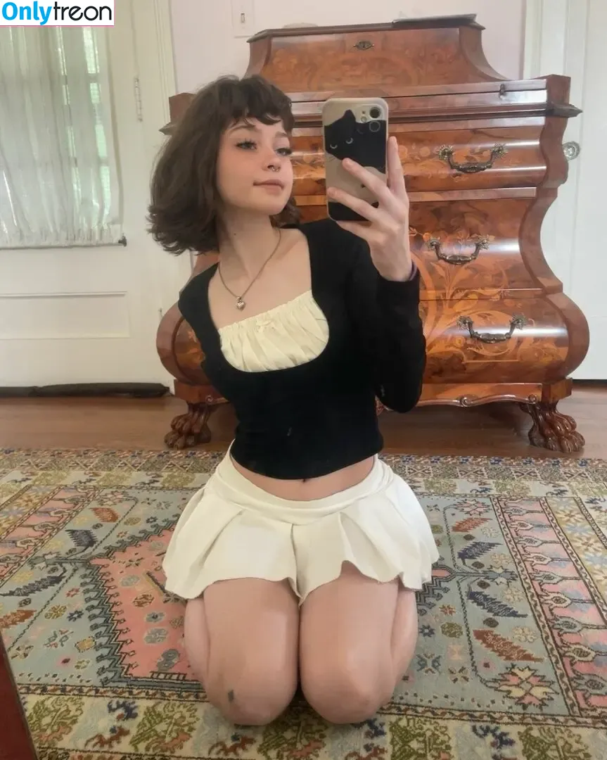 l1vonline nude photo #0006 (l1vonline)