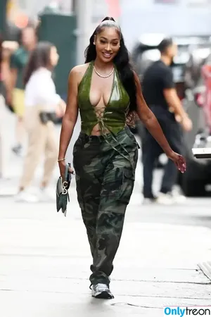 La La Anthony / lajoaquioficial nude photo #0097