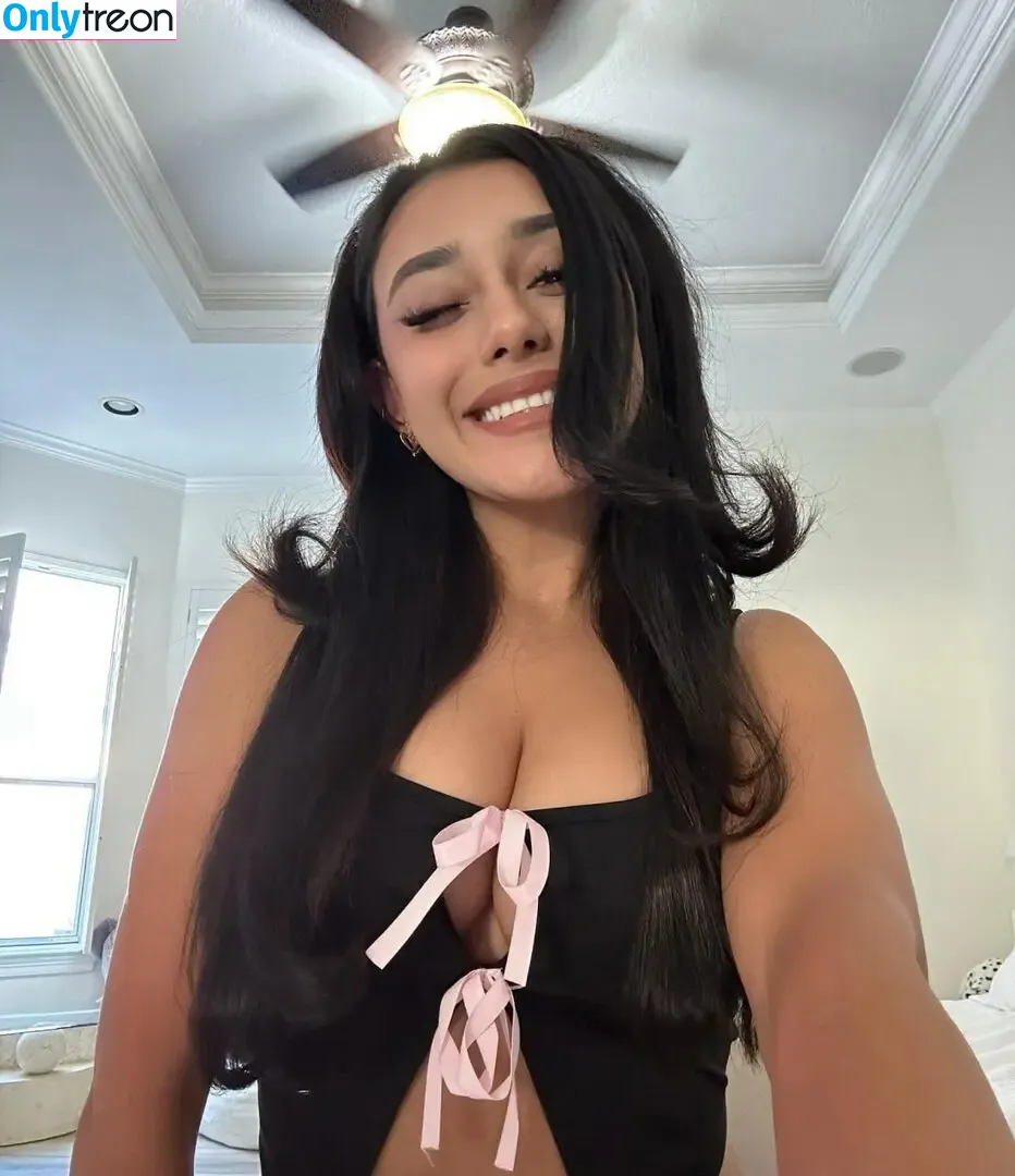 Laconejaaa Yamillca nude photo #0008 (laconejaaa / yamillca)