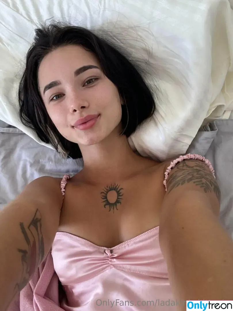 ladakinkykittyvip nude photo #0017 (ladakinkykittyvip)