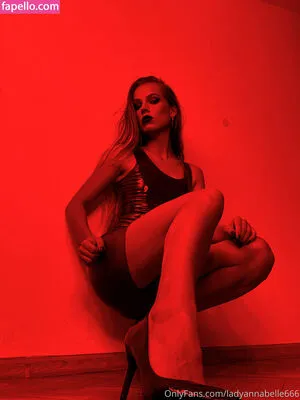 Lady Annabelle / LadyAnnabelle666 / LadyAnnabelle9 / _ladyannabelle фото голая #0125