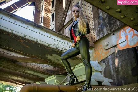 Lady Annabelle / LadyAnnabelle666 / LadyAnnabelle9 / _ladyannabelle фото голая #0232