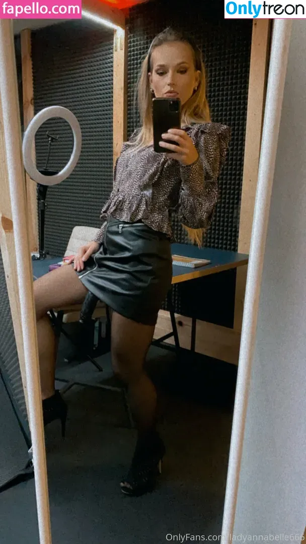 Lady Annabelle голая photo #0013 (LadyAnnabelle666 / LadyAnnabelle9 / _ladyannabelle)