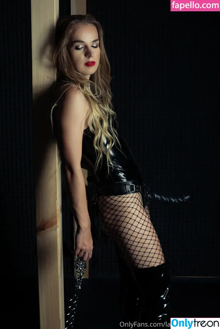 Lady Annabelle голая photo #0053 (LadyAnnabelle666 / LadyAnnabelle9 / _ladyannabelle)