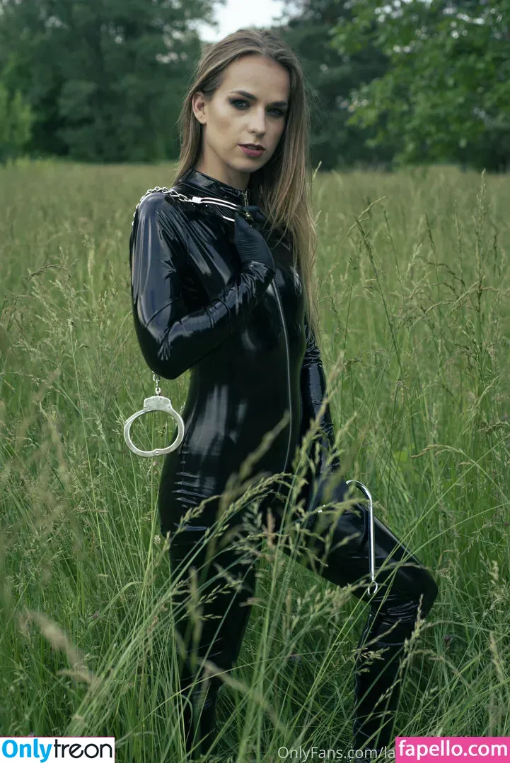 Lady Annabelle голая photo #0082 (LadyAnnabelle666 / LadyAnnabelle9 / _ladyannabelle)