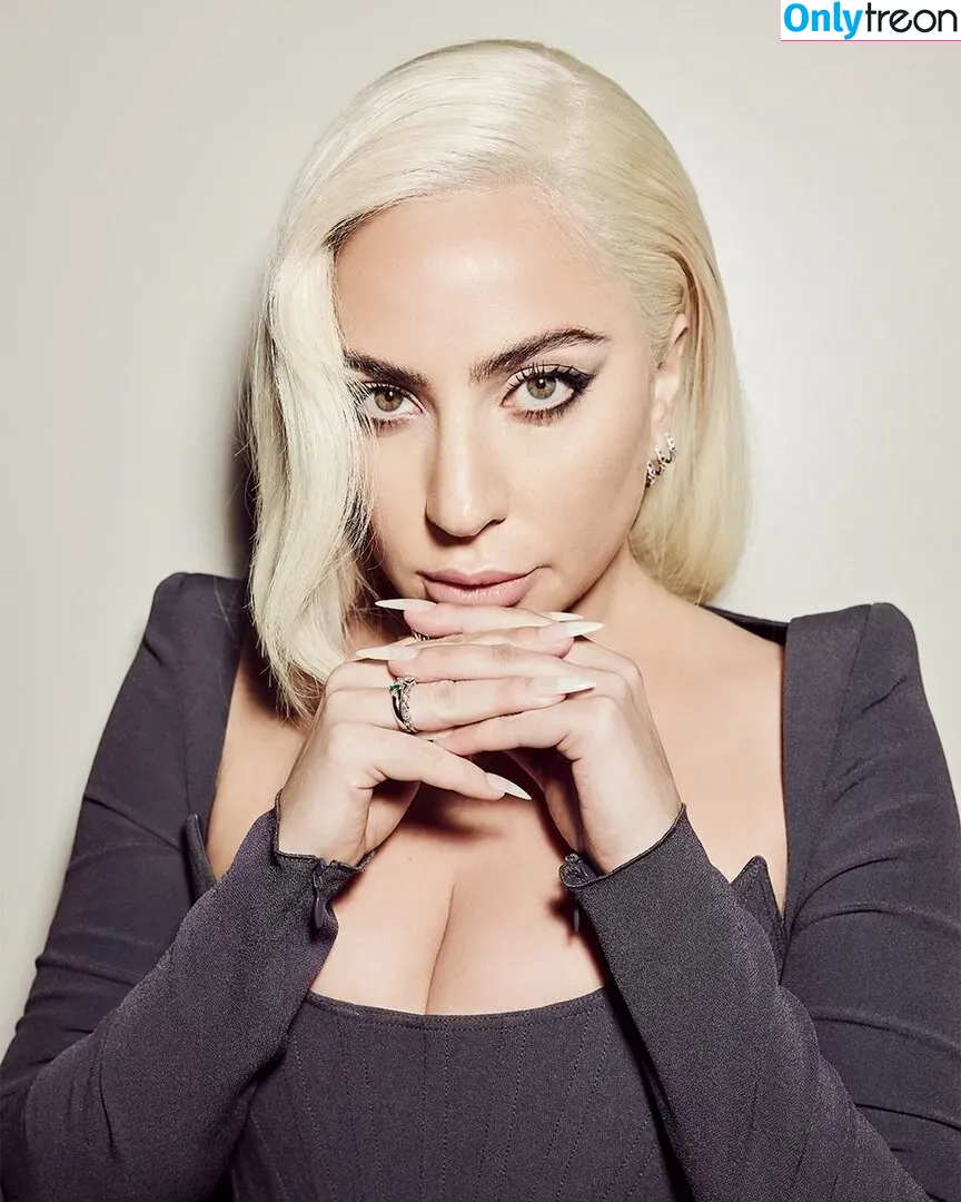 Lady Gaga голая photo #0289 (ladygaga)