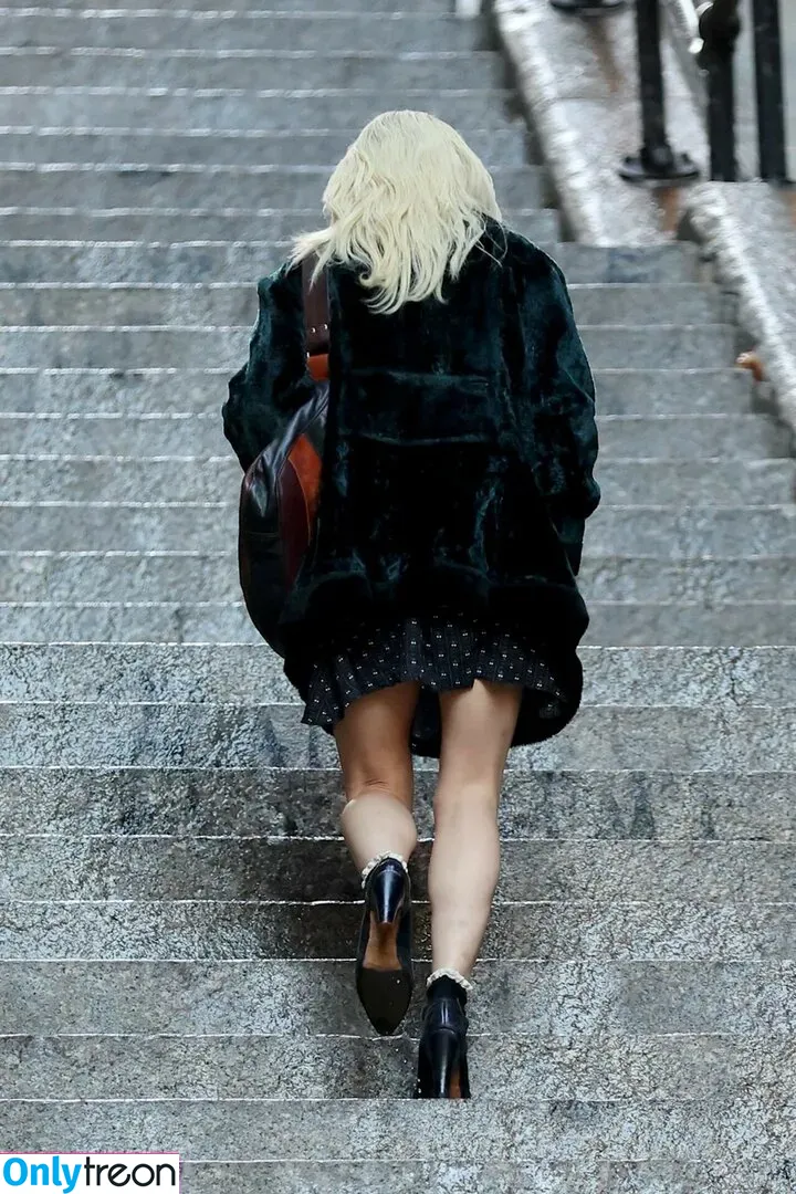 Lady Gaga голая photo #0378 (ladygaga)