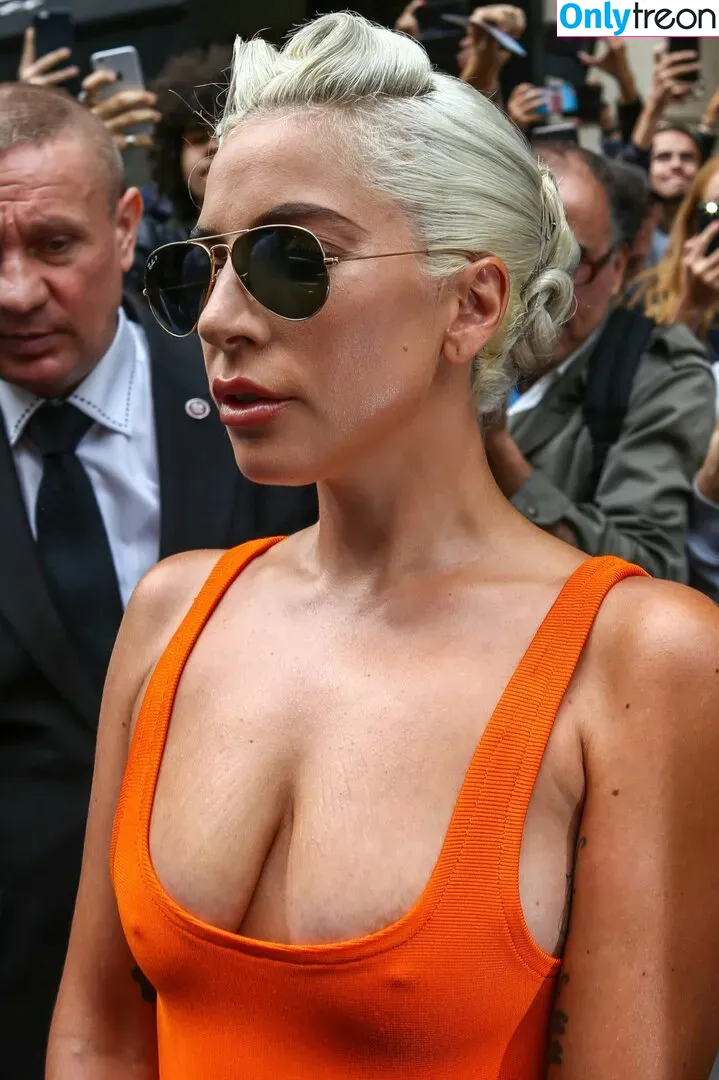 Lady Gaga голая photo #0506 (ladygaga)