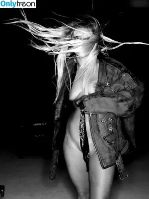 Lady Gaga / ladygaga nude photo #1053