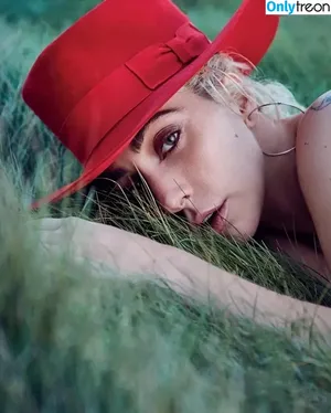 Lady Gaga / ladygaga nude photo #1062