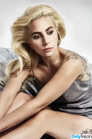 Lady Gaga / ladygaga nude photo #1069
