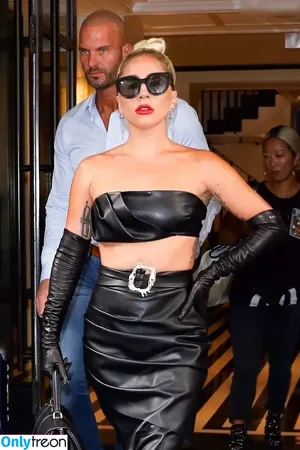 Lady Gaga / ladygaga фото голая #1410