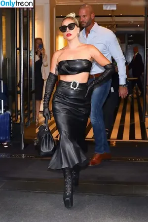 Lady Gaga / ladygaga фото голая #1413