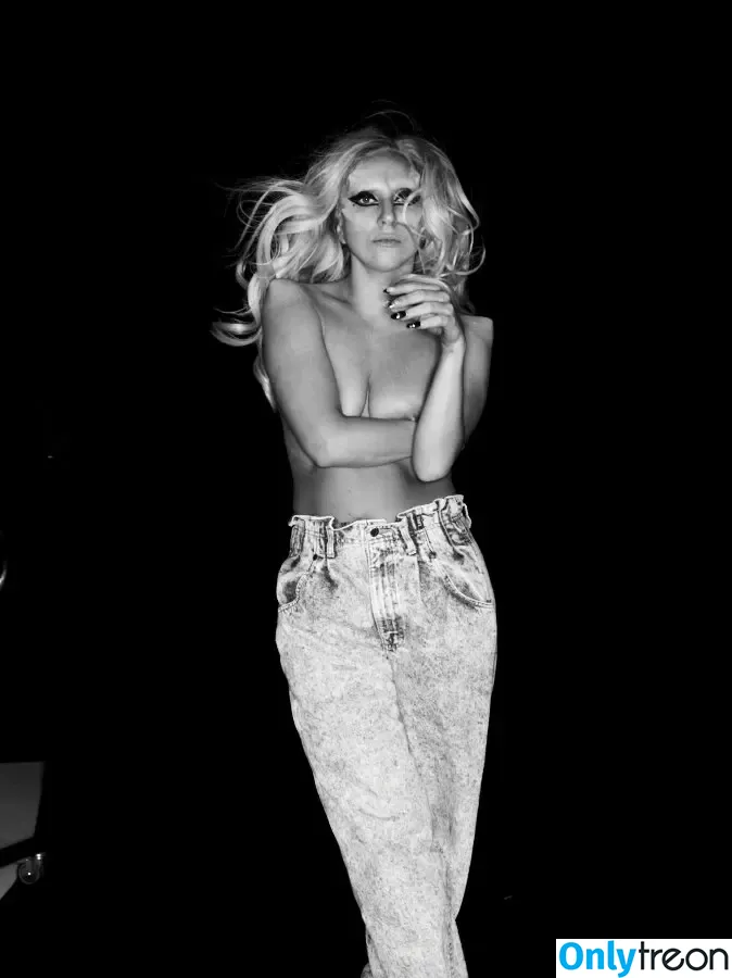 Lady Gaga nude photo #1019 (ladygaga)