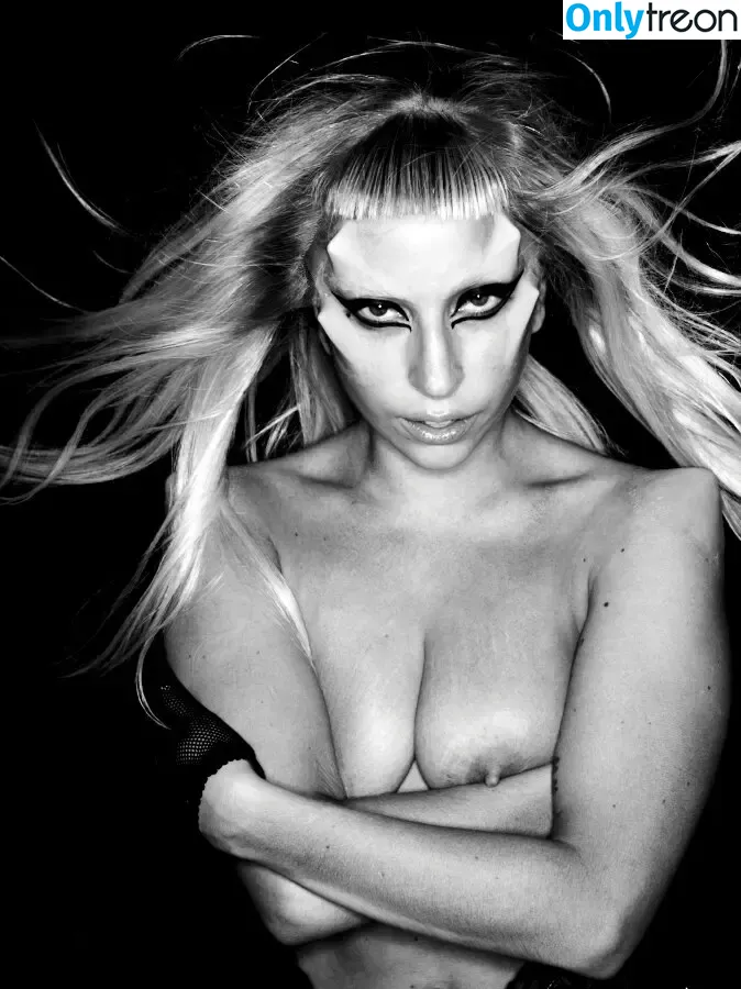 Lady Gaga nude photo #1043 (ladygaga)