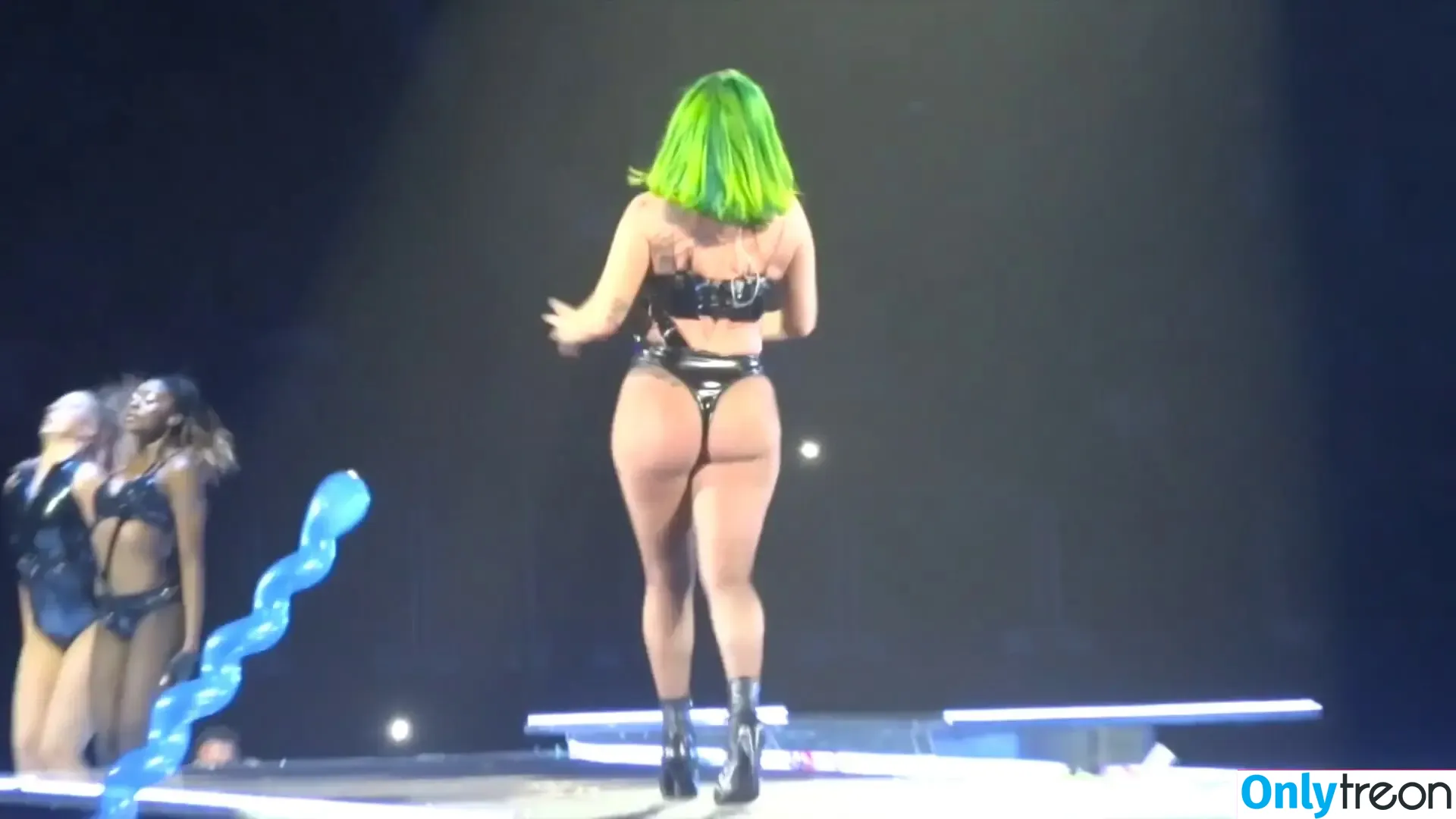 Lady Gaga nude photo #1278 (ladygaga)