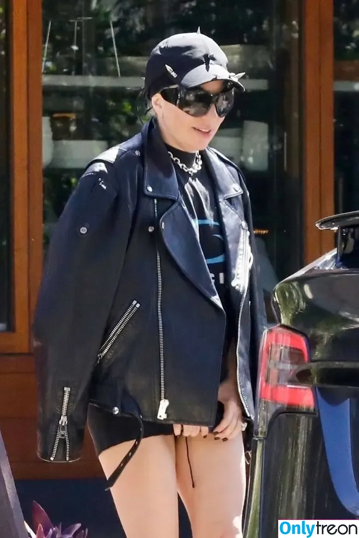 Lady Gaga голая photo #1378 (ladygaga)