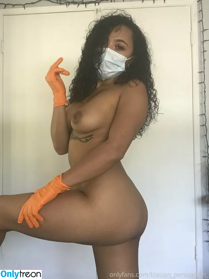 Lady Lotus nude photo #0001 (blasian_persuasion_ / someblasianchick)